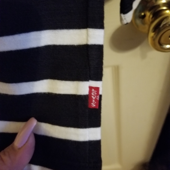 Levi's Trendy Plus Size Cora Sailor T-shirt Size1X NWOT - Picture 2 of 8